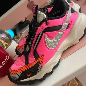 Nike tc 7900